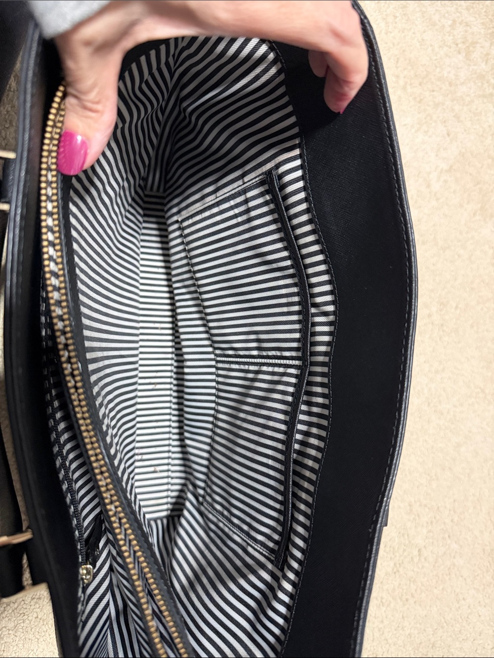 Kate Spade New York Cameron Pocket Tote - Picture 4 of 8